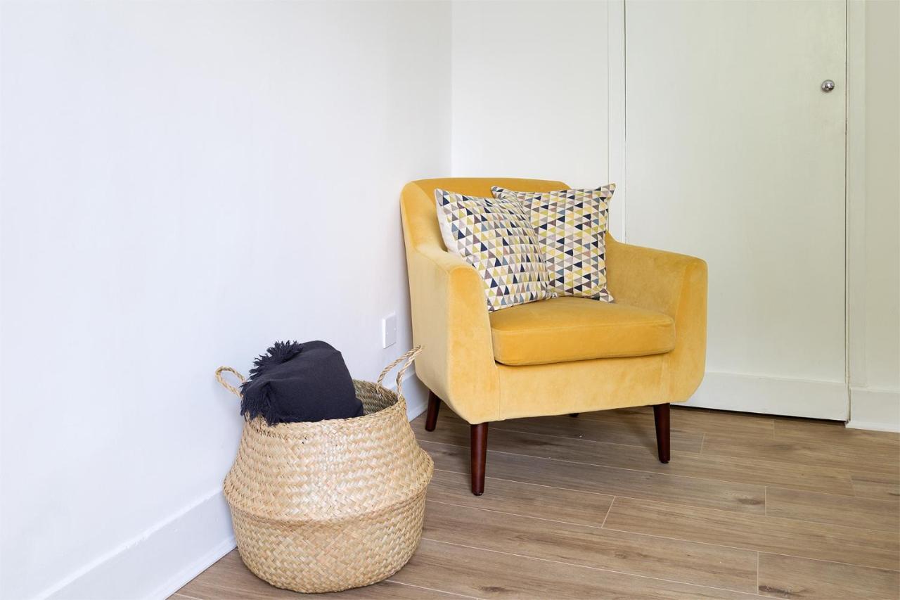 Beautiful 2 Bedrooms Apartment In Knightsbridge ลอนดอน ภายนอก รูปภาพ